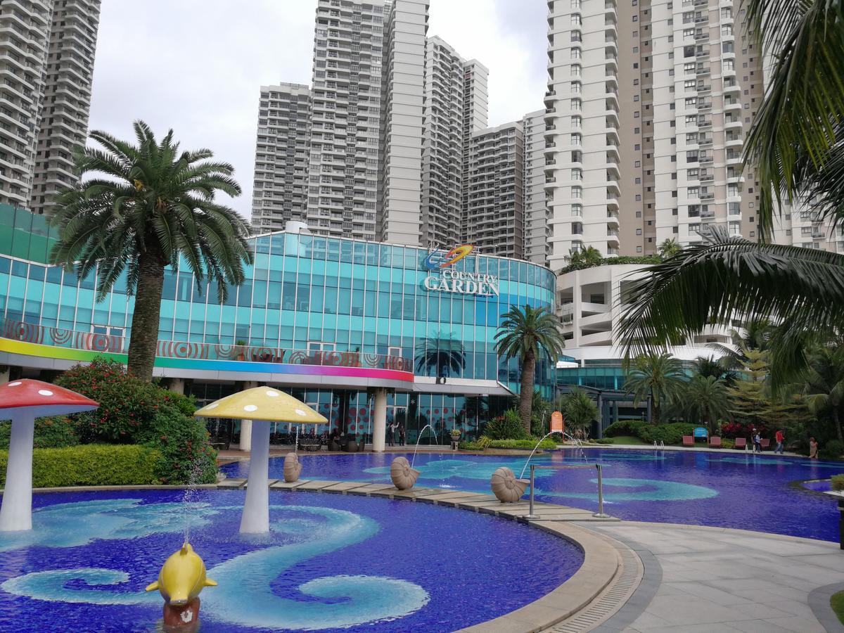 Danga Bay Johor Bahru Hotel Exterior foto