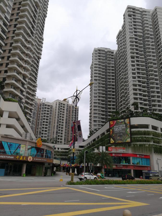 Danga Bay Johor Bahru Hotel Exterior foto