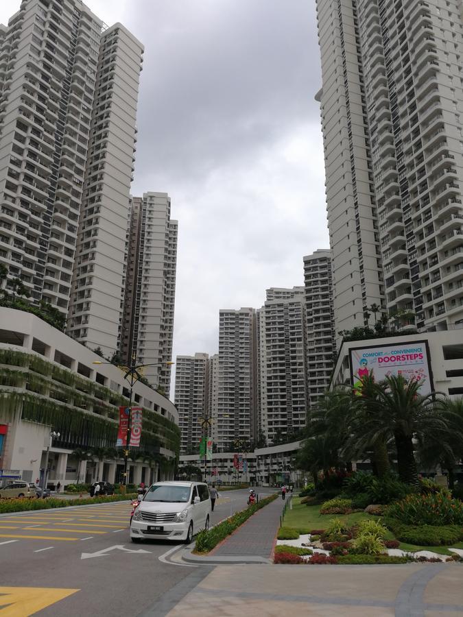 Danga Bay Johor Bahru Hotel Exterior foto